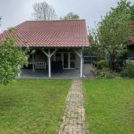 Semesterbostad Mueritz Beli